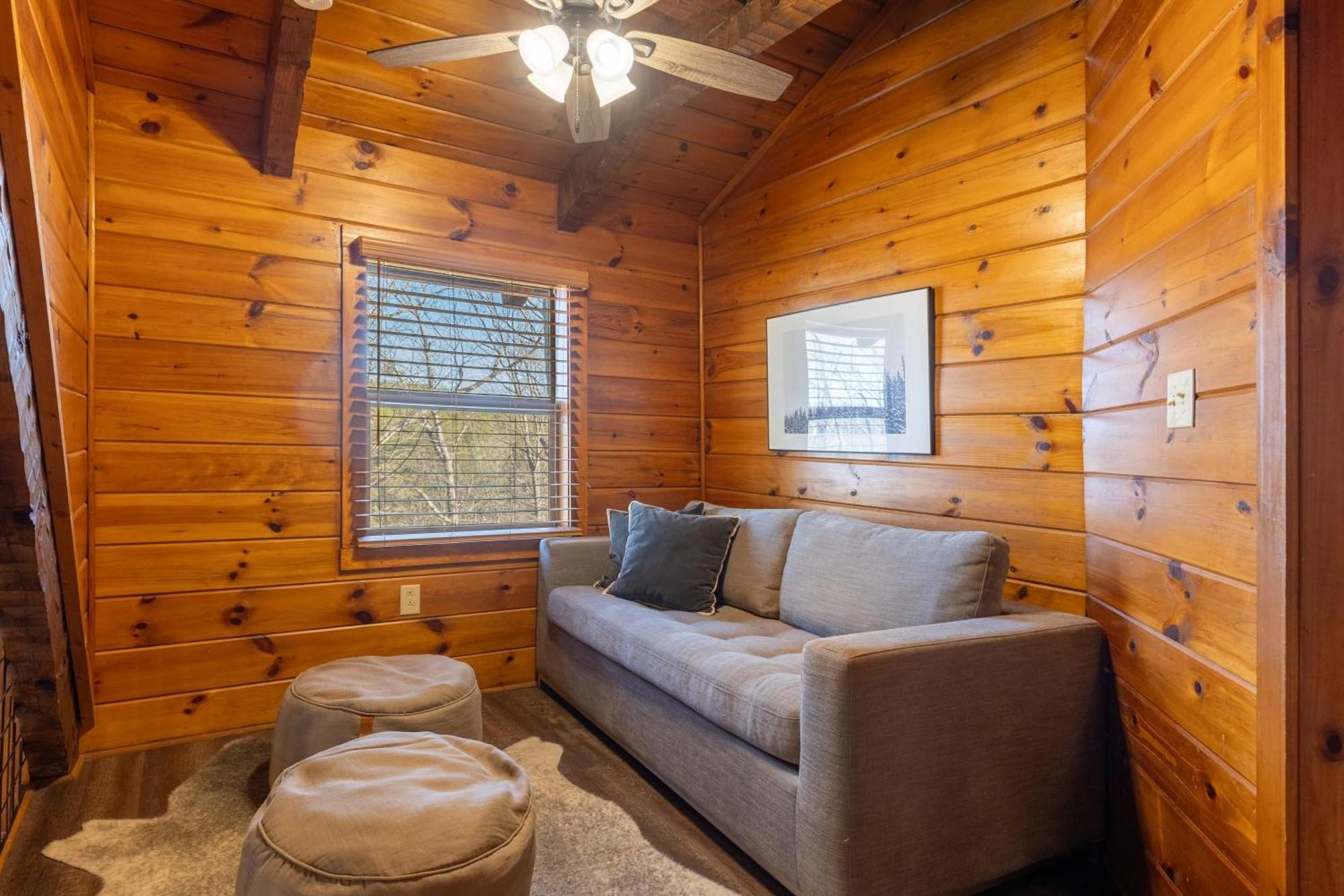 Dudley II By Avantstay Comfortable Cabin W Hot Tub Views بيدجن فورج المظهر الخارجي الصورة